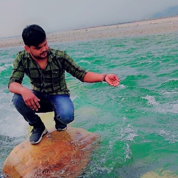 রঘুনাথগঞ্জের উমরপুরে শুরু হয়ে গেলো ‘খাবসা রইস ‘যা চারজন খেলে 555 টাকাই ...