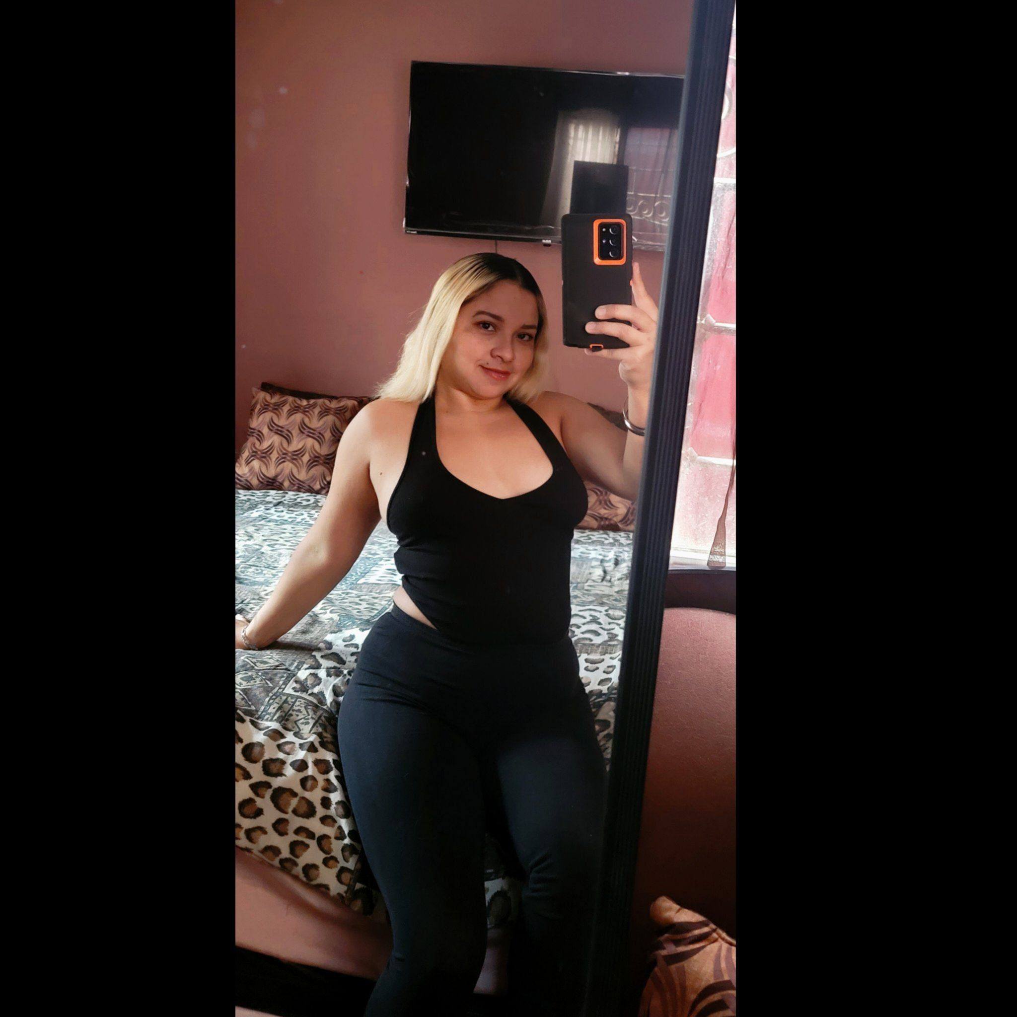 Mayte Flores