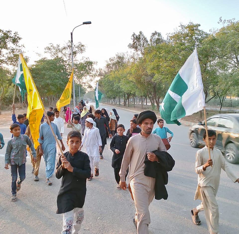 Ali waris rangsaz groups
