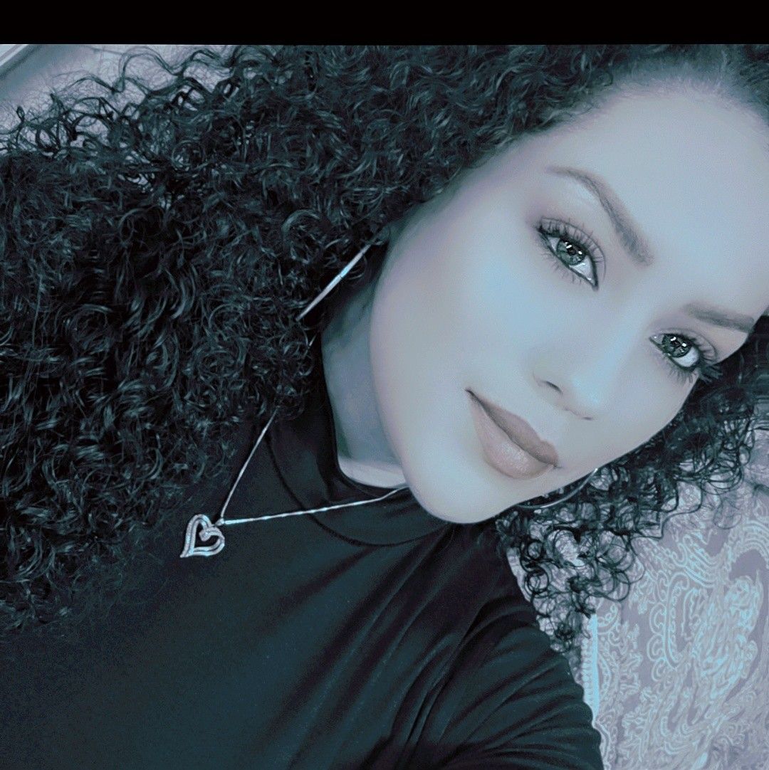 Julie G Medina