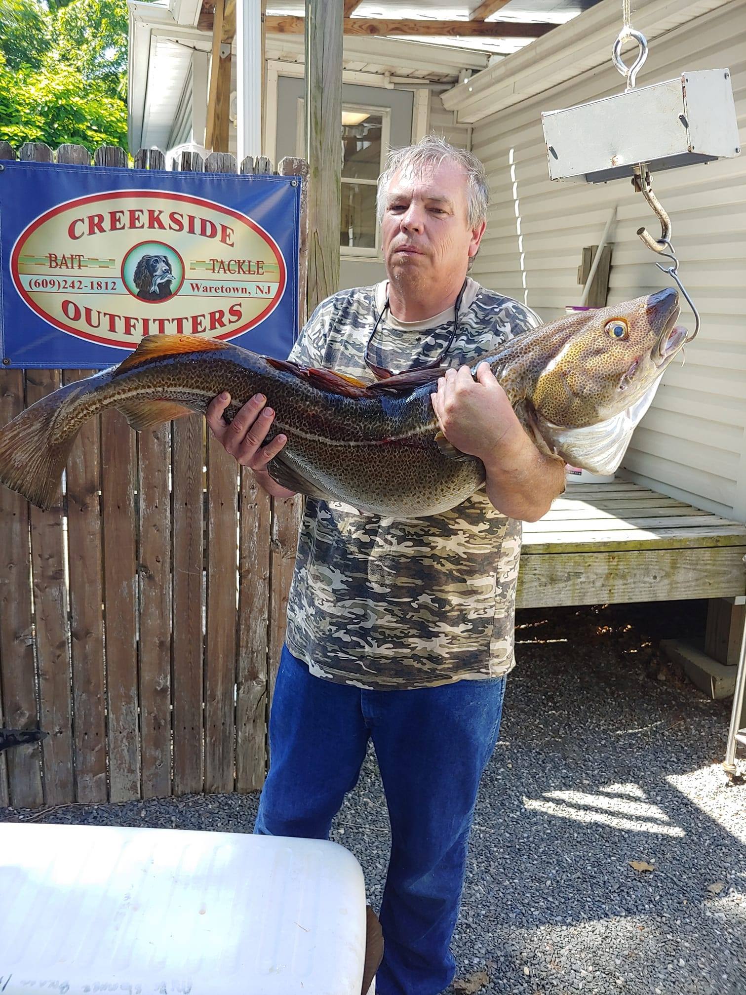 Fishing Addicts | You can only fish one rod for the entire year | Facebook