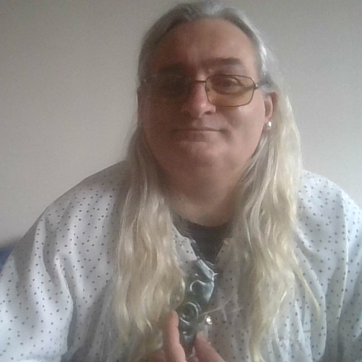 Fans of Middle-Earth | Has anybody else noticed everyone who wore the ...