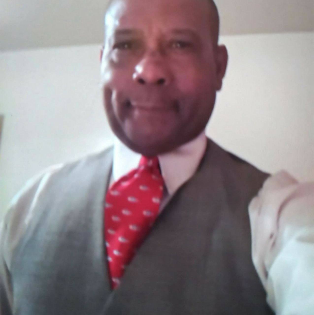 Senator Tim Scott is living in an alternative reality if he thinks gas ...