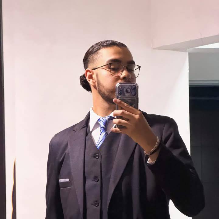 Daniel Reyes