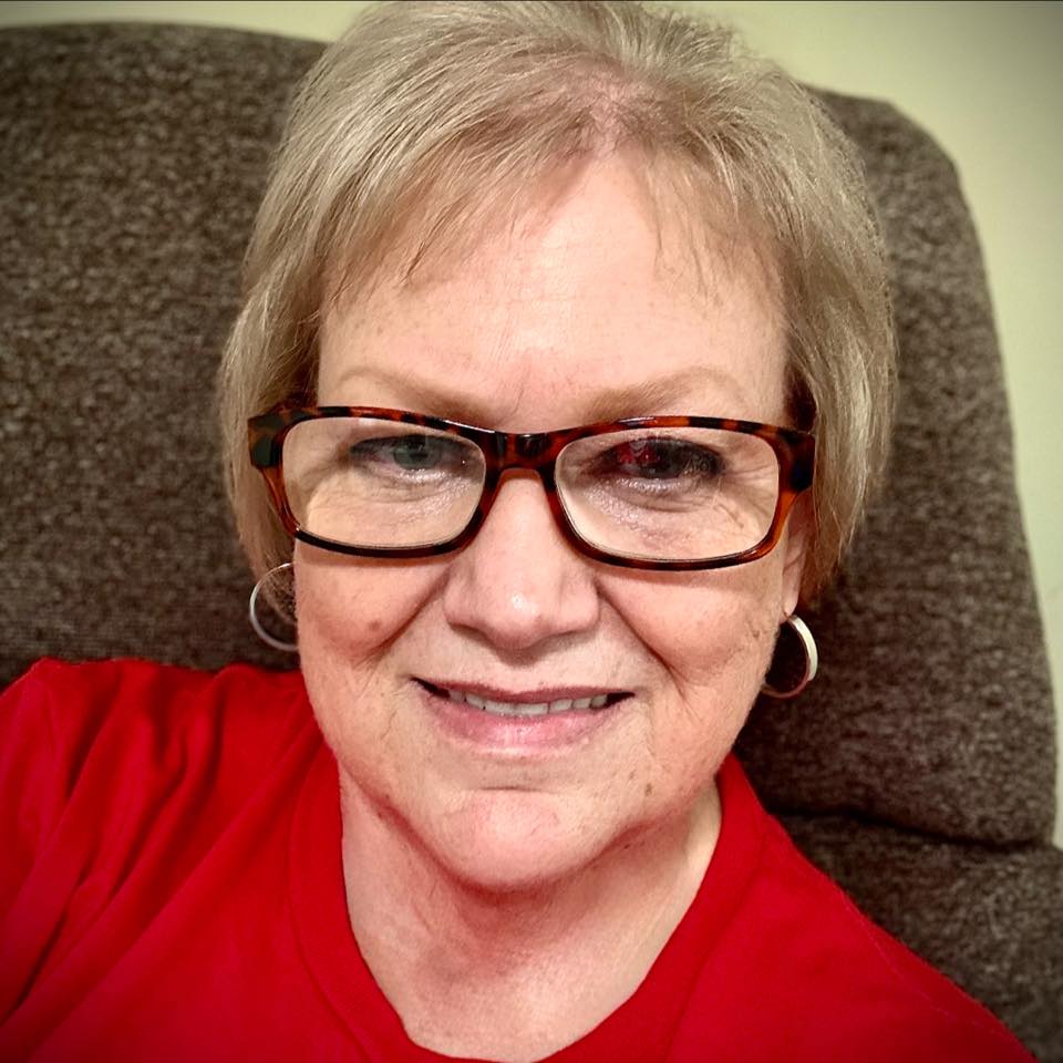 🍲🏆 WE HAVE A WINNER! 🏆🍲 🎉 CONGRATULATIONS TO SARAH BETH THOMAS! 🎉 Sarah ...