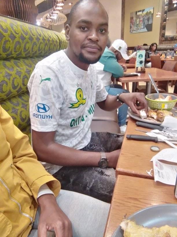 Our very own @jay_mzulu was the man behind the question that went viral ...