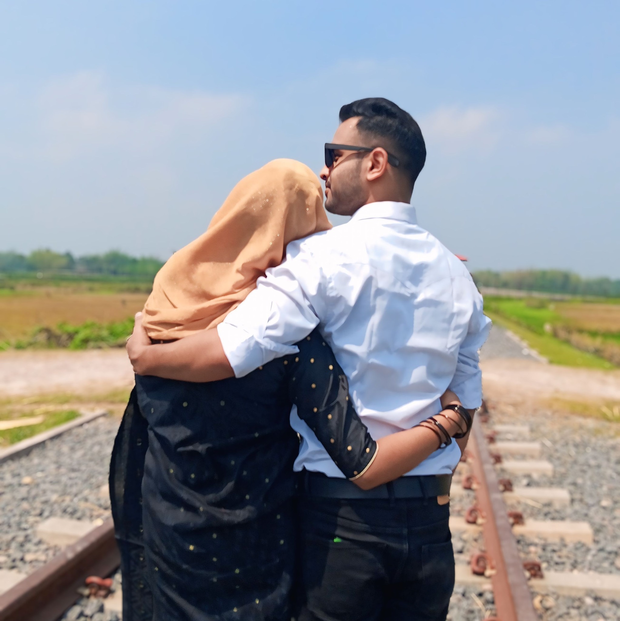 Rudro - রুদ্র
