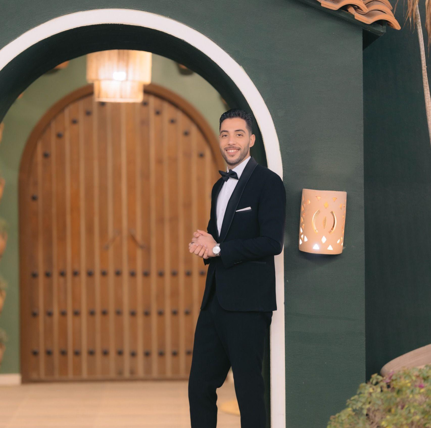 Medhat Labib - لو أنت مصمم جرافيك وعايز تطوّر شغلك وتتنقل... | Facebook