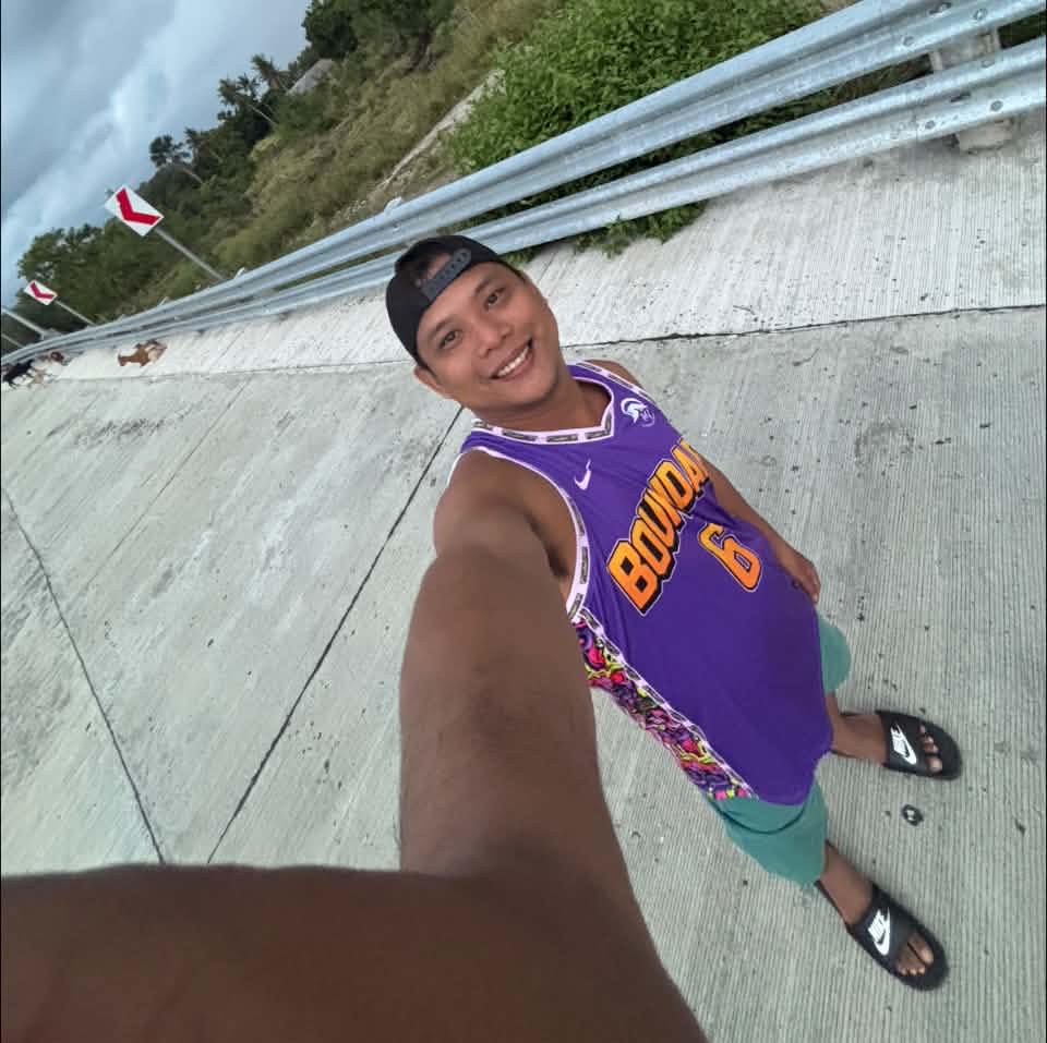 Sayang Walang BALDE na Baon 😆🌧️ | Jason Lee