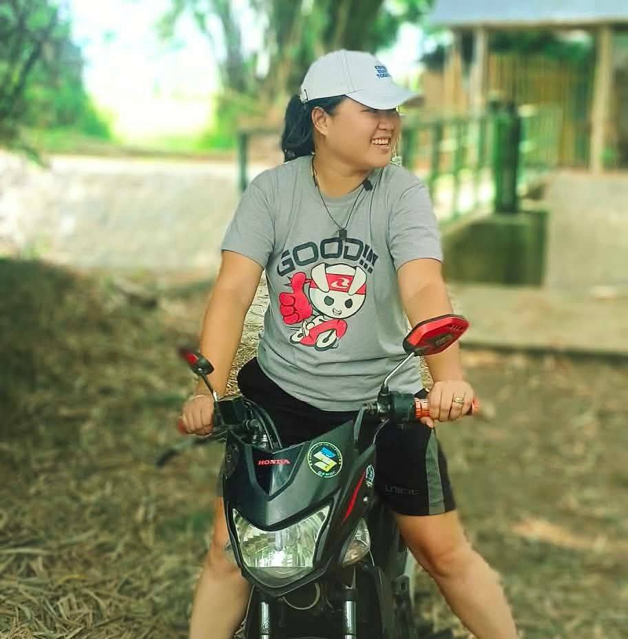 Hahaha paita aning kapayason kaayo ta oi wa jud ko ka agwanta nakahilak ...