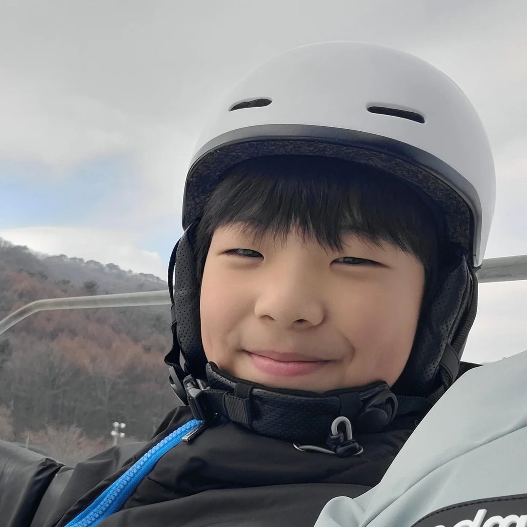 신한투자증권 - [#공유이벤트] #신한i알파 출시기념 알파로이벤트를 공유해주세요! 추첨을 통해 100분에게 #스타벅스 ...
