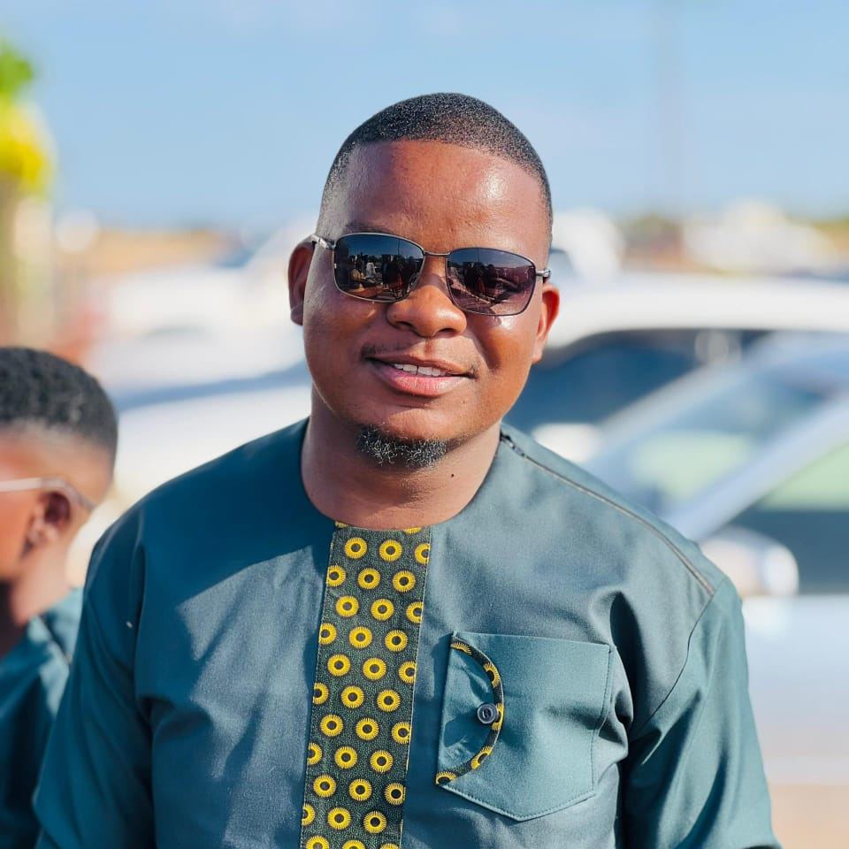 Uxolo(Dj Zorba Remix) | Prince Olerile