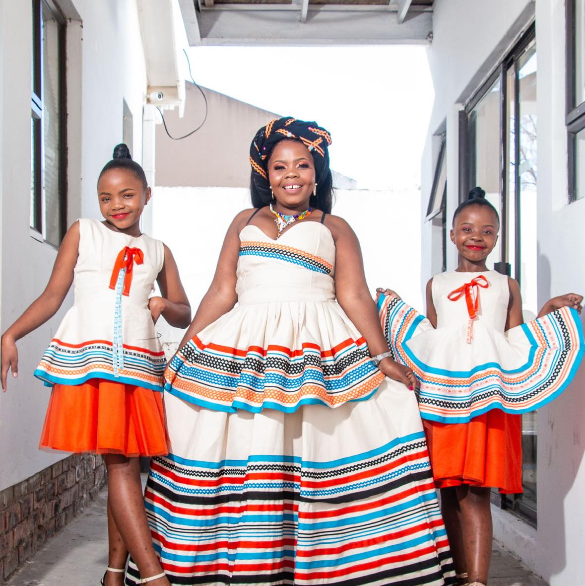 If ufuna uthenga or ujoina ndibambe kuWatsapp | Mandisa Babatyi-Mgaba