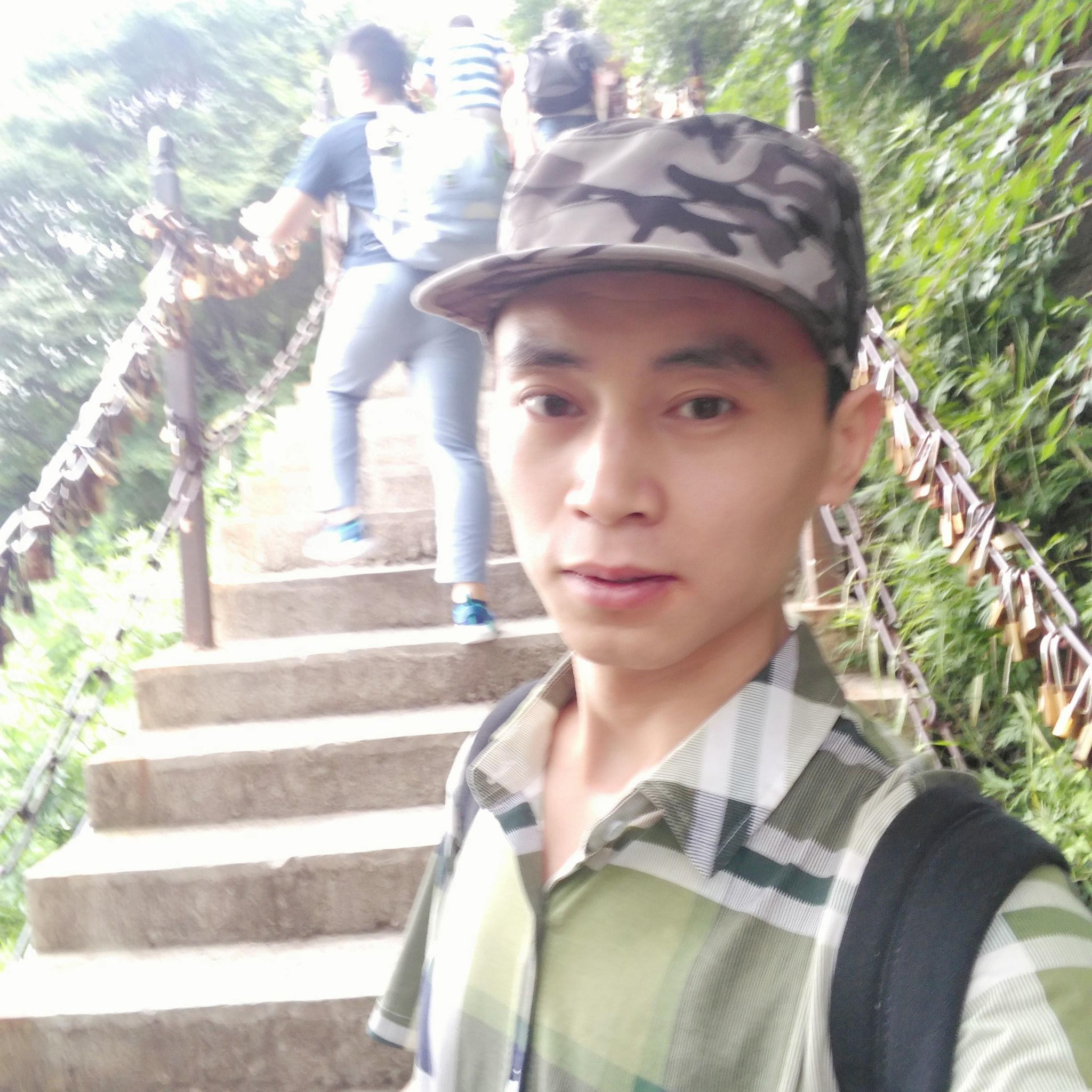 拍拖呢家野，只能夠喺夢中實現 | Facebook