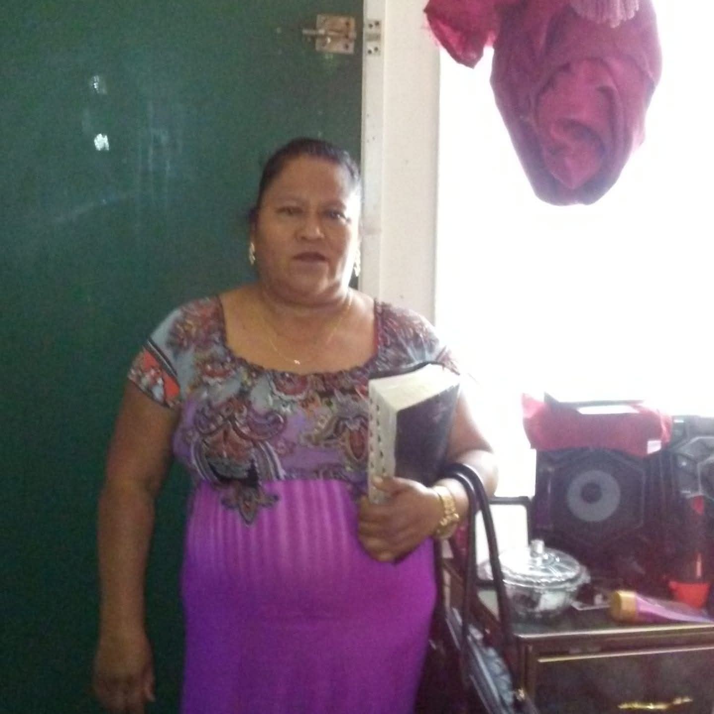 Madre pide ayuda para que aparezca su hija Atención autoridades ...