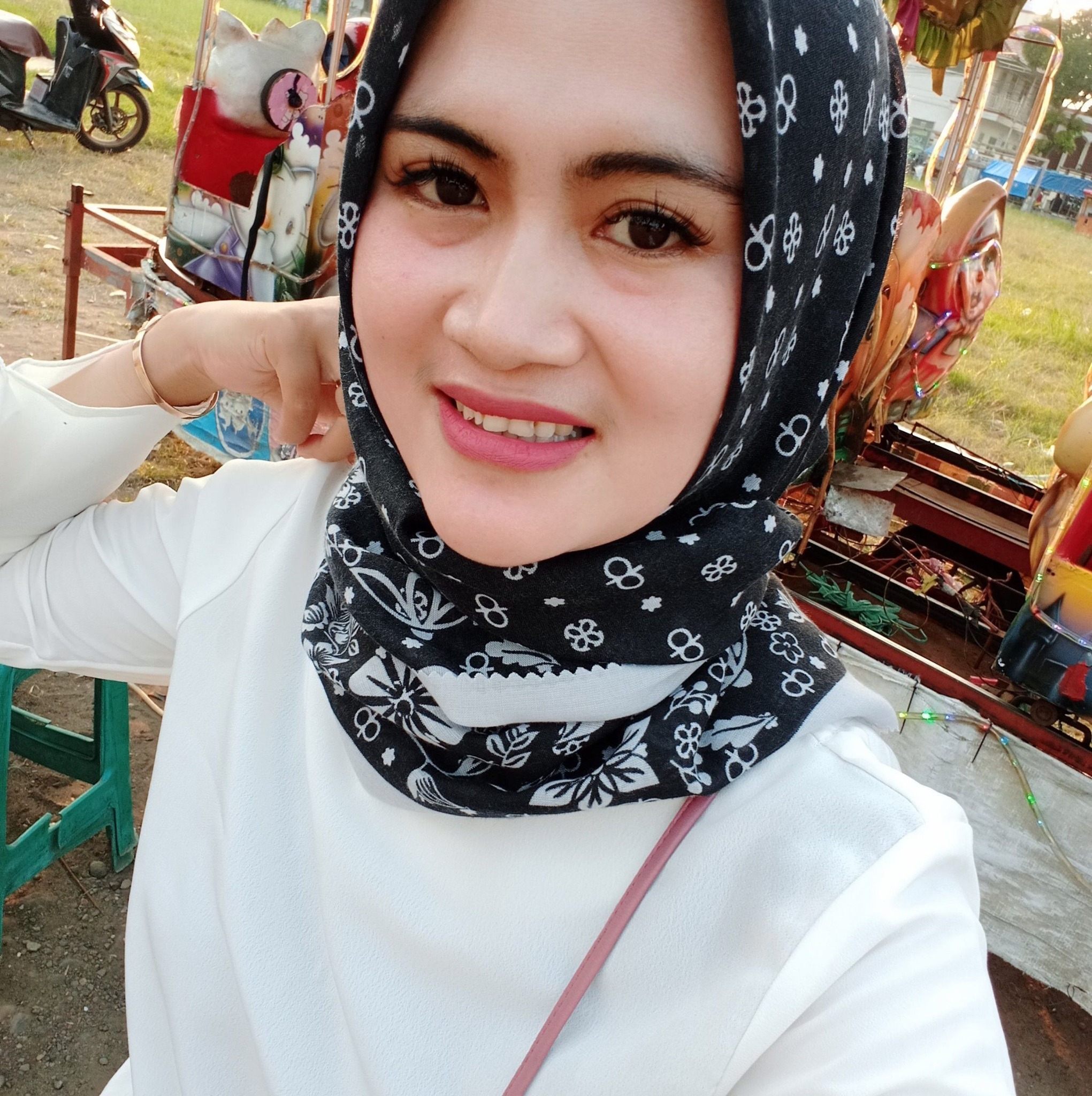 Neng Rika