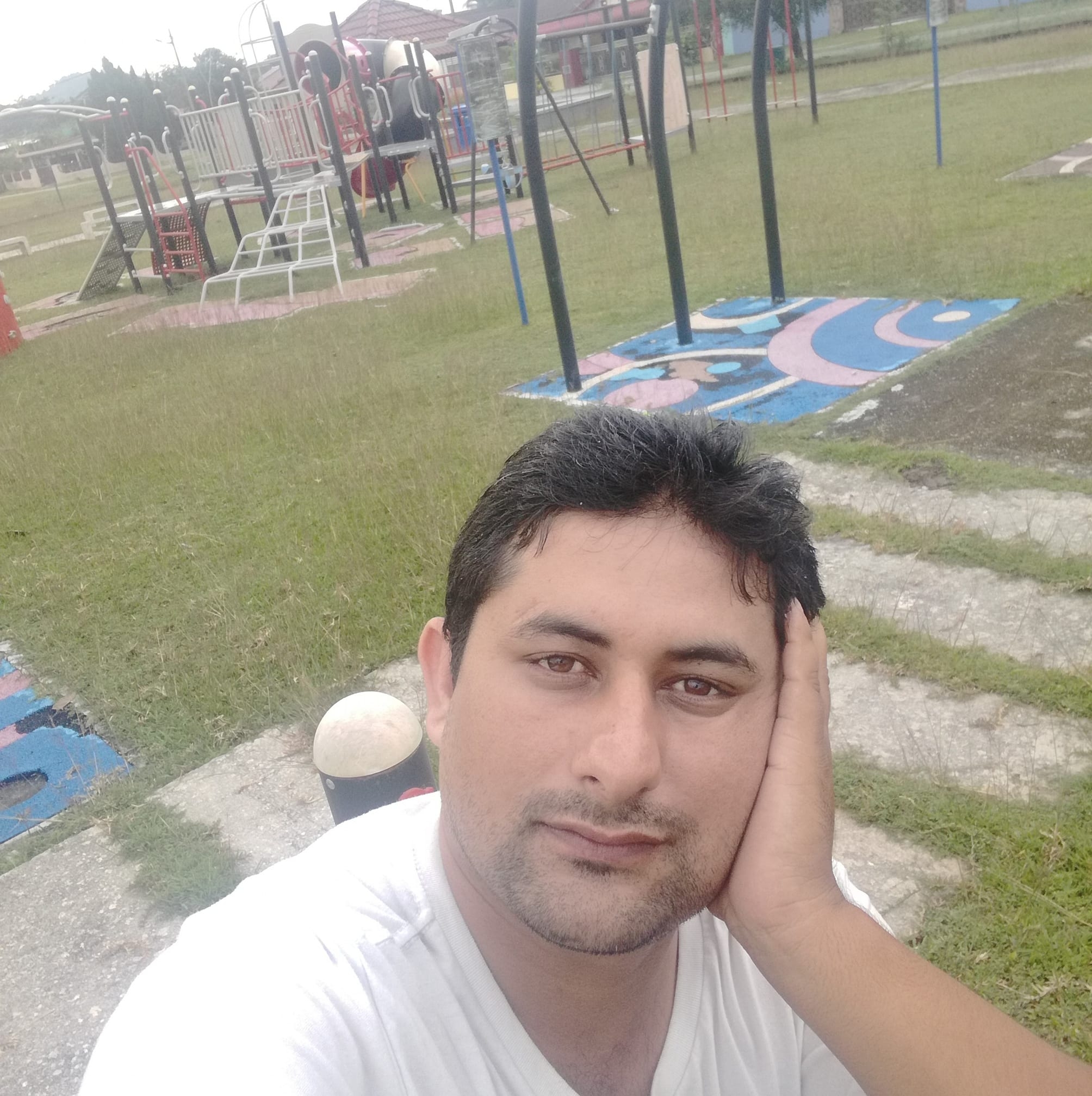 ایسا خطرناک بیمر کے بیٹسمین بال بال بچ گئے ۔۔ | Karachi Cricket Lovers