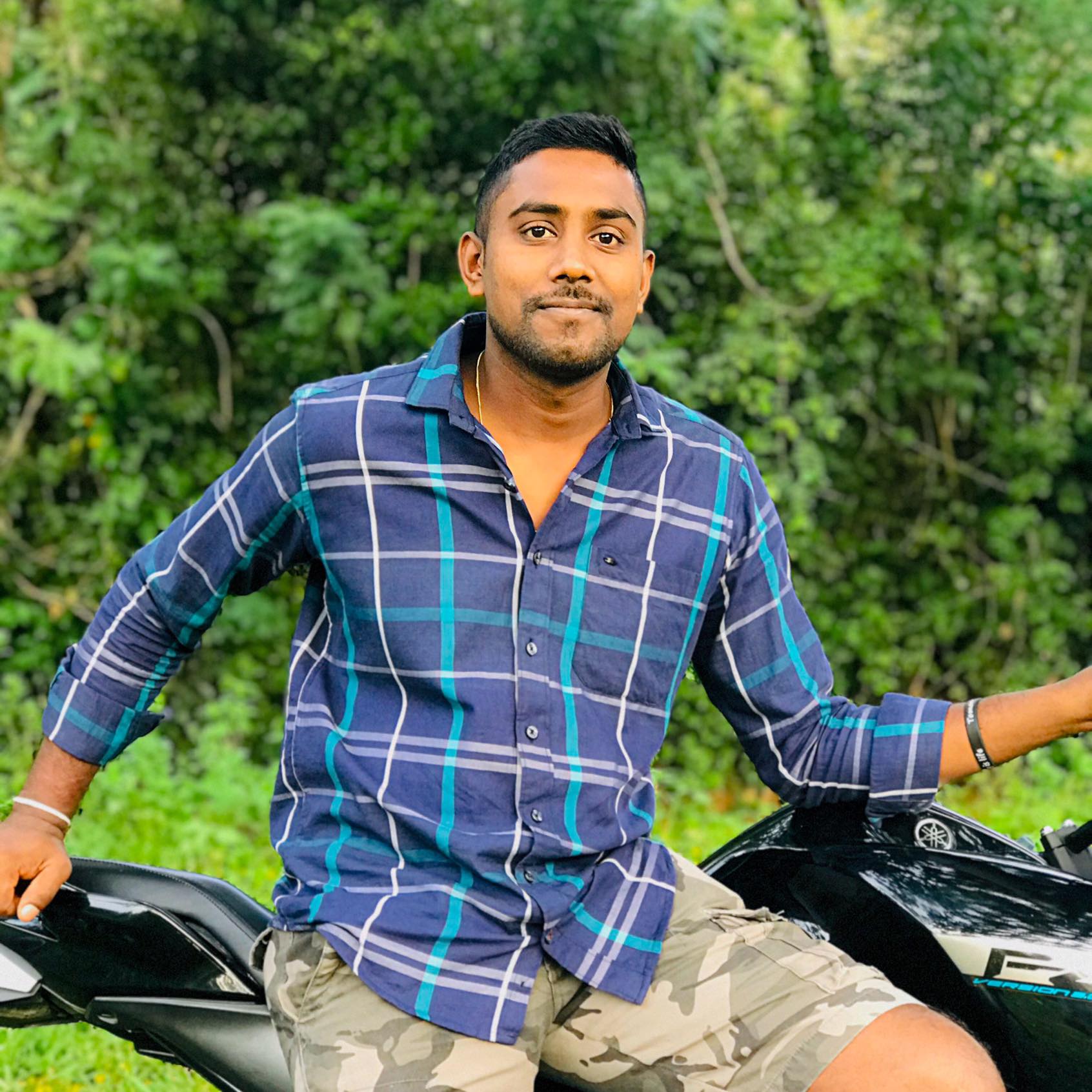 FilmBook - අද බලමු film එක...🫡🖤 | Facebook