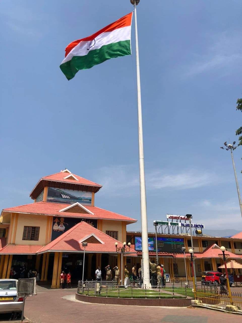 Shoranur to Coimbatore Distance