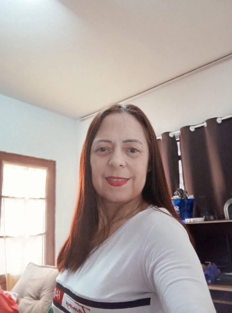 Catioro - Uma família encontrou uma solução pouco comum para se mudar ...