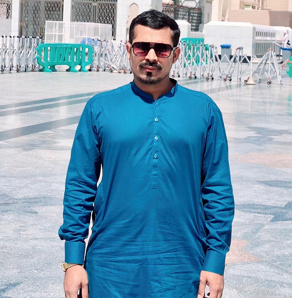 Zubair Riaz - Zubair Riaz added a new photo — in Toronto.