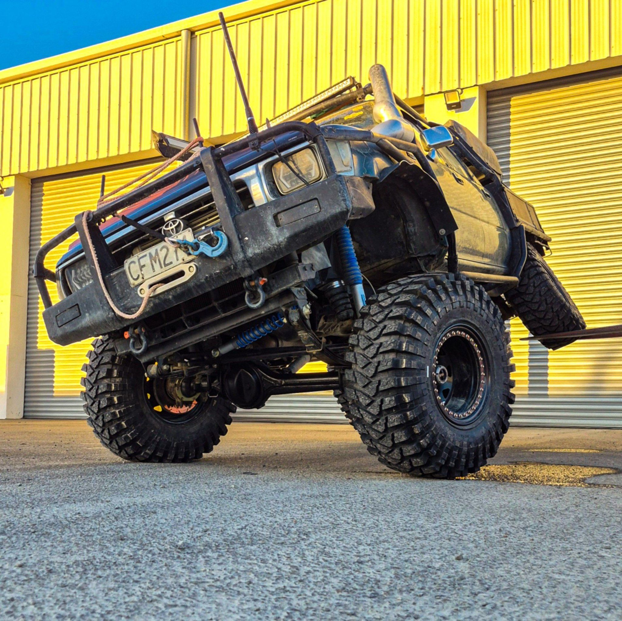 Toyota 22r/22re Owners Group | How far do yall push your clutch in lol ...