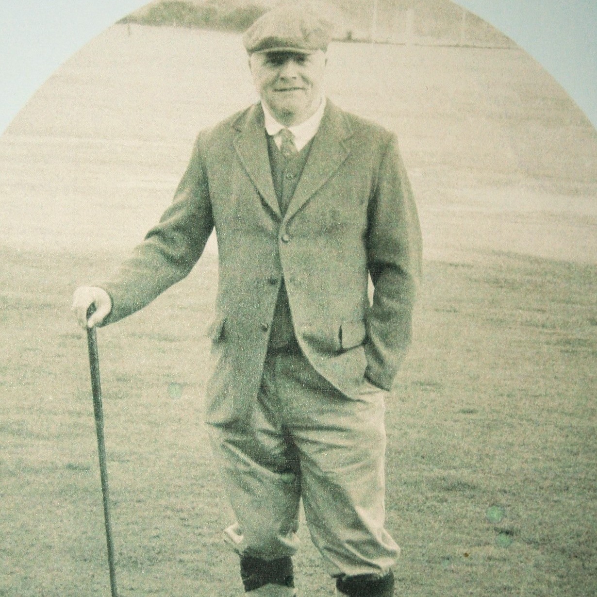 Antique vintage golf clubs | Found this very rare 1910 lamb loanhead ...