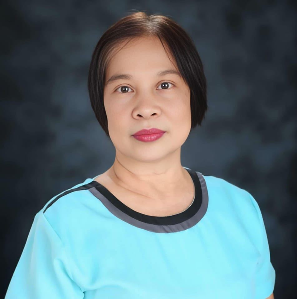 - 9 Nang dumating ito, sinabi ng prinsesa, “Alagaan mo ang sanggol na ...