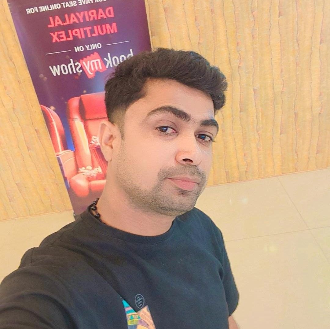 Singer Rajan Rasia