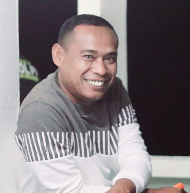 Ternyata dong jago di surat... - Risal Tuasalamony Adelain | Facebook