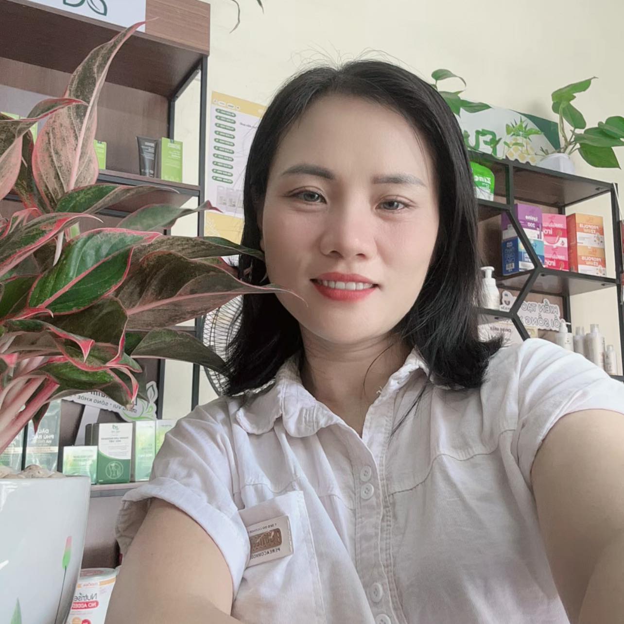 Nhung Checkcheckfood