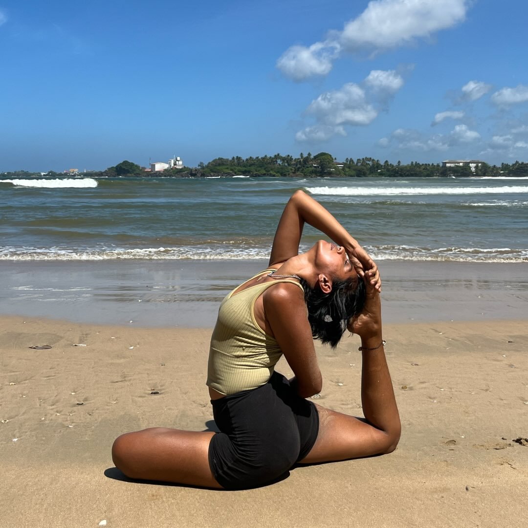 One of the best things about traveling is the unexpected connection 🤸🏻 ...