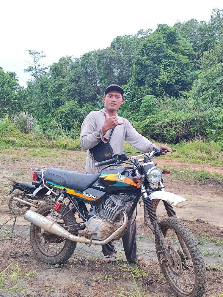 jual beli CB Pringsewu | Cb basic mp ss lengkap 2005 plat be mahar woe ...