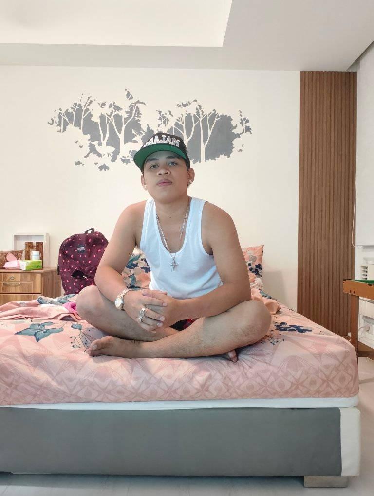 Shan Mariano - +1 salamat parin sa bagong yugto 🫶🏻 | Facebook