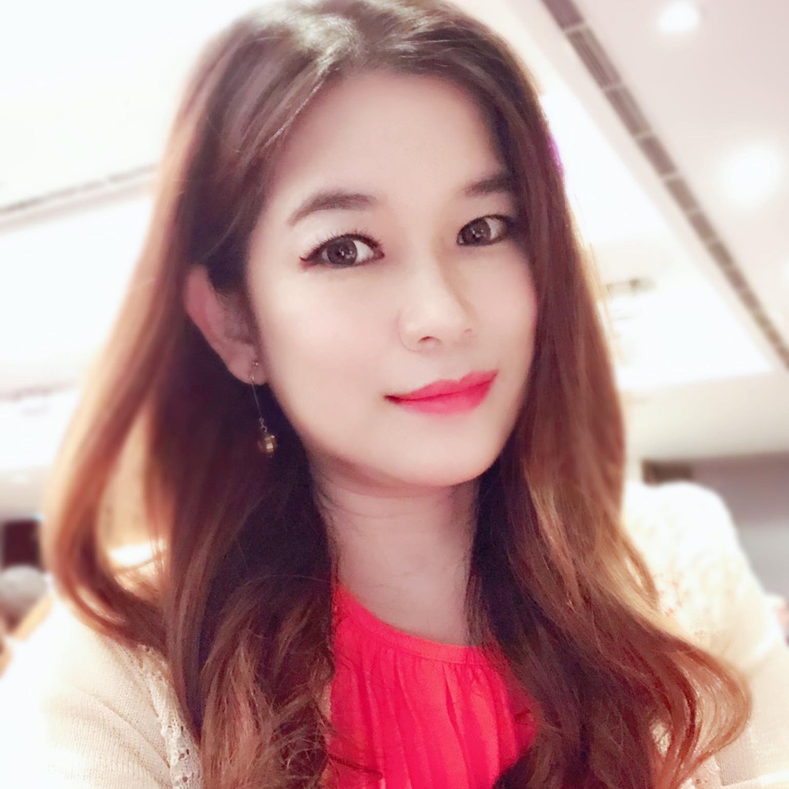 Chloe Lin