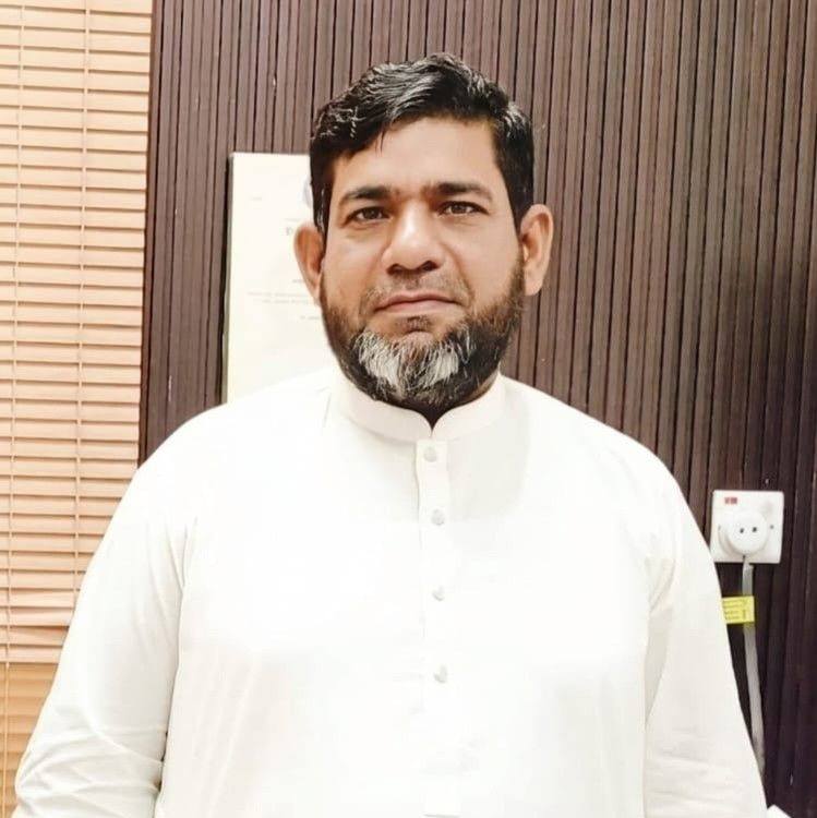 سرجن کی جگہ چپراسی ڈیوٹی پر۔۔۔۔؟ | News Night