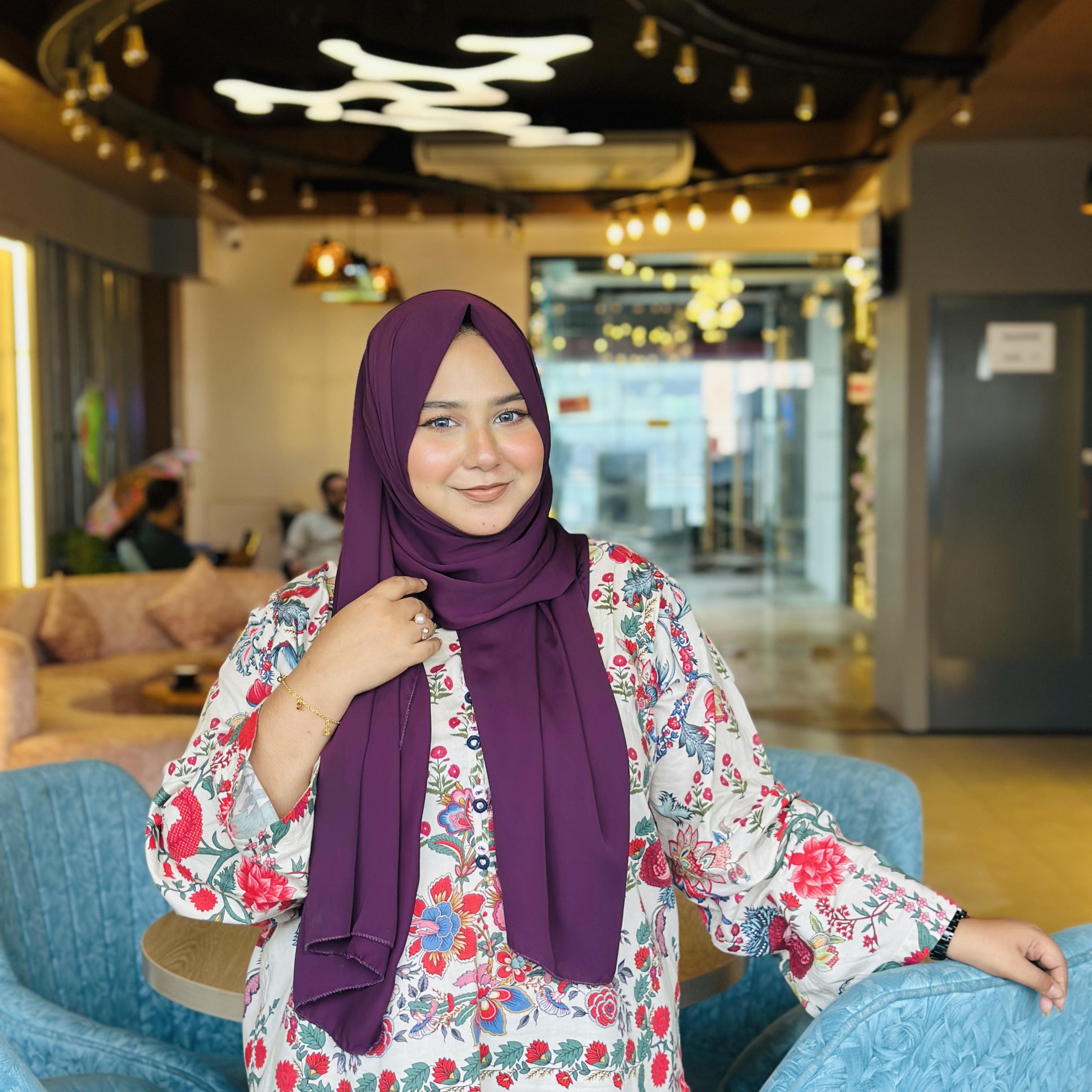 Traffic: 🚗💨 Me: changing hijabs 17 times because this shade is slightly ...