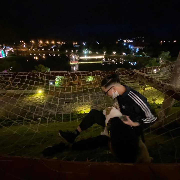 Chủ nhật , phở và cắt tóc.. | Tony Train | Facebook
