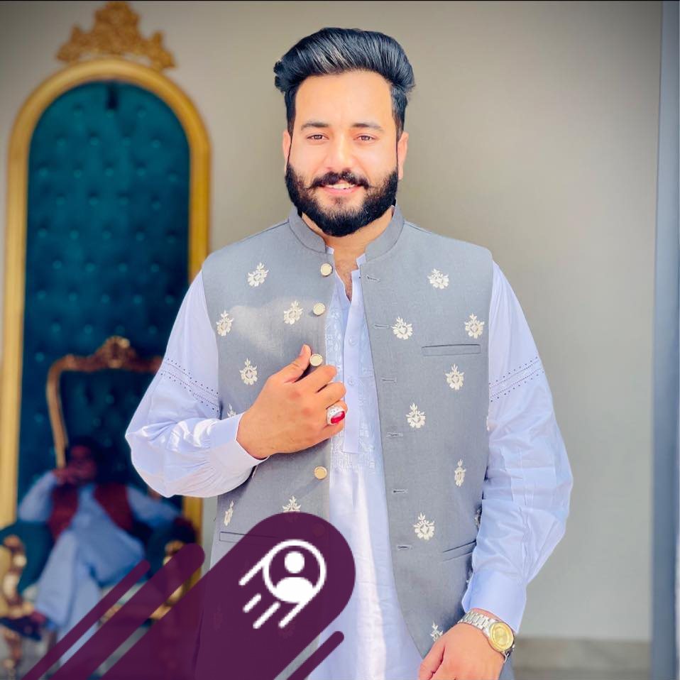 Unhy Aakhir Bicharnaa Thaaaa ….. 🖤 | Hasan Kamal