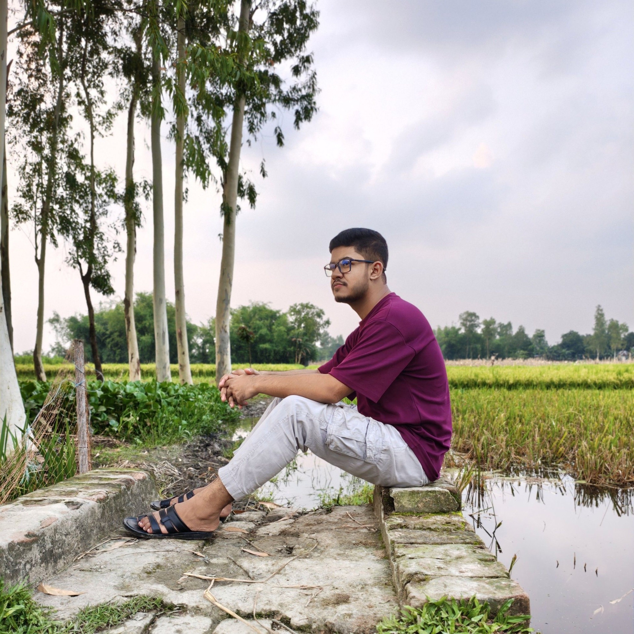টাকার বিনিময়ে ২৭ ঘর হাতবদল #ashulia #house #ekattortv | Ekattor