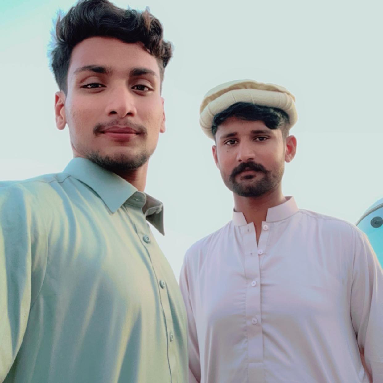 actor-mohsin-gilani-vs-engineer-ali-mirza-memes-video-molvi-memes