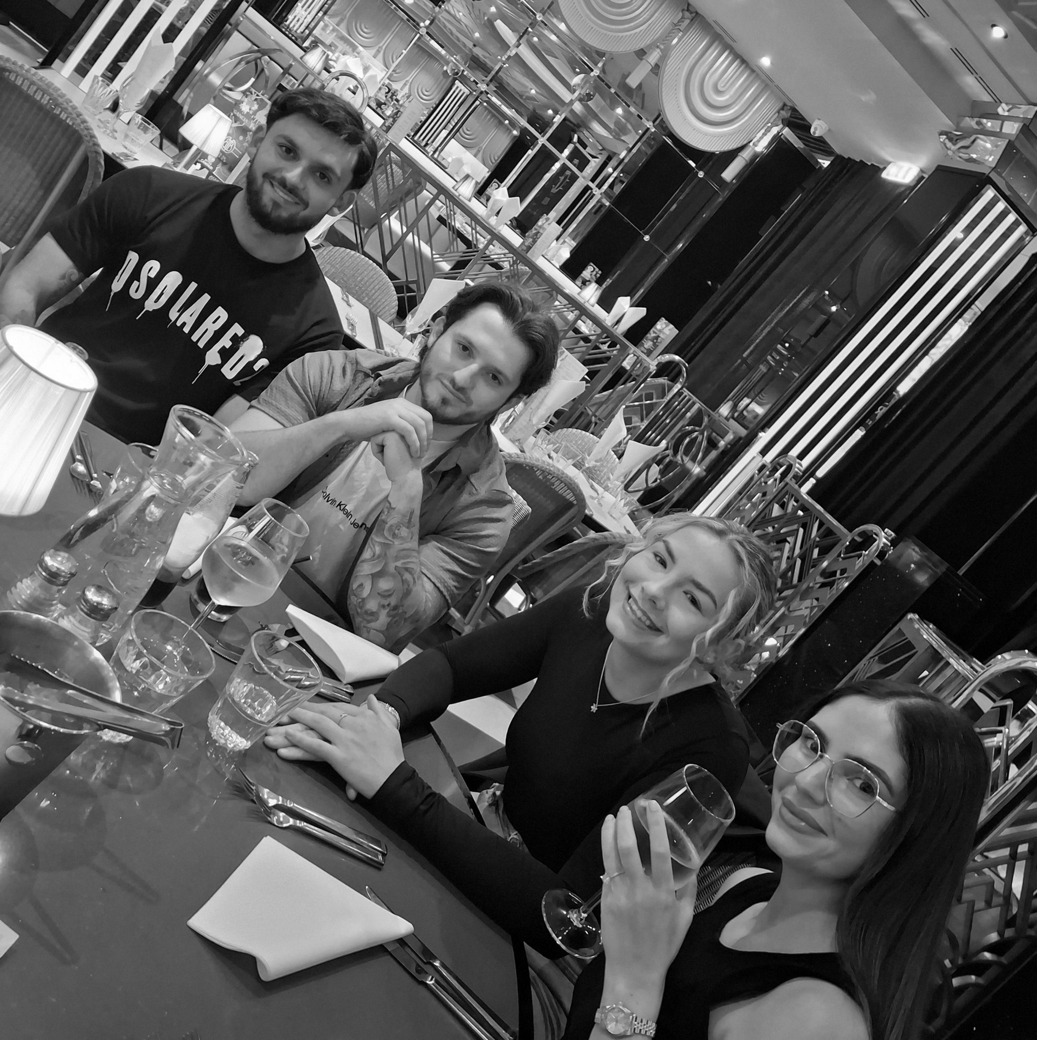 Inside the new Sardinian restaurant opening in Leeds this week! 🇮🇹 Domo ...