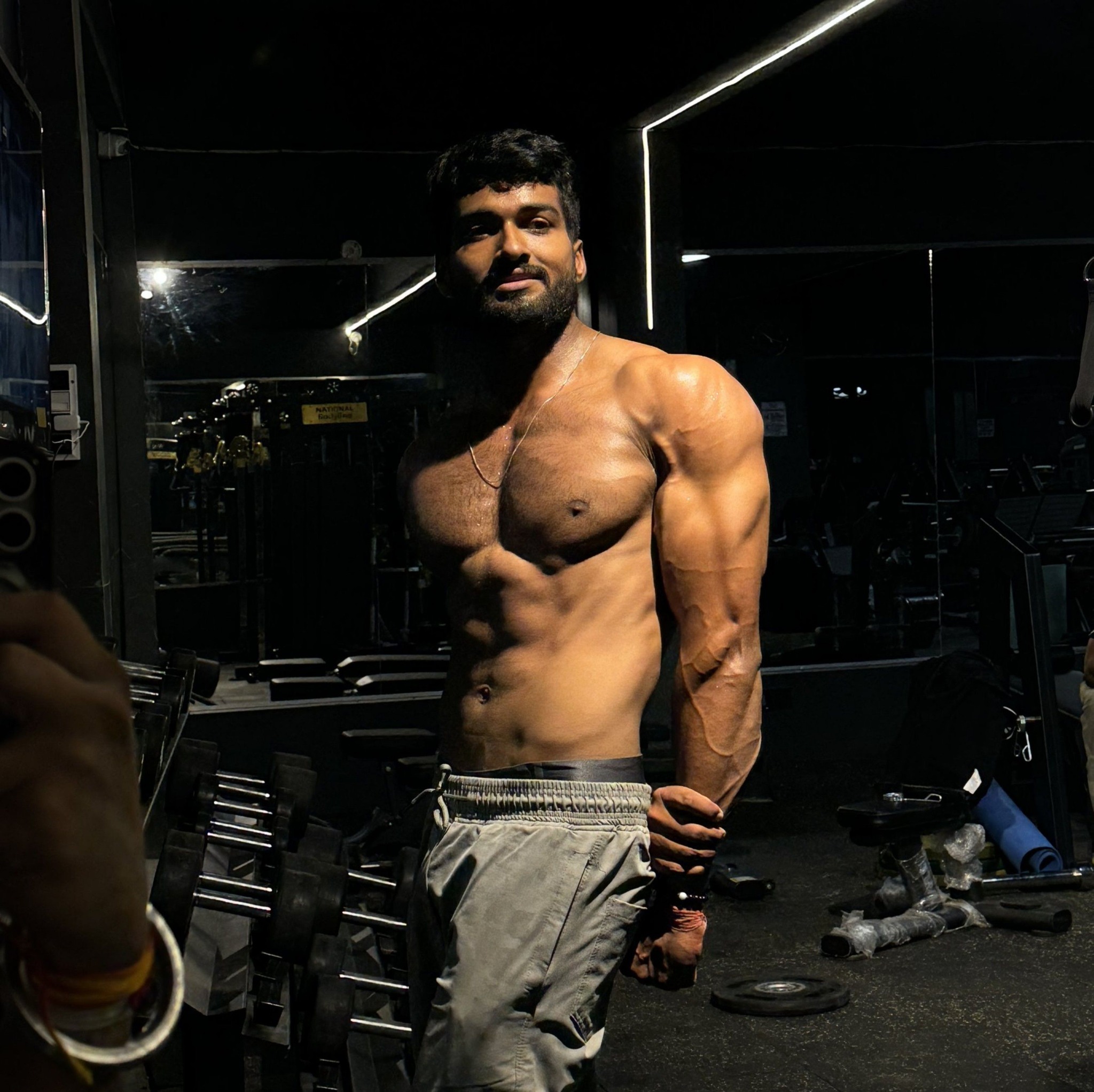 Pec dec fly #foryouシ #facebookreelsviral #nonfollowers | Anubhav Mishra