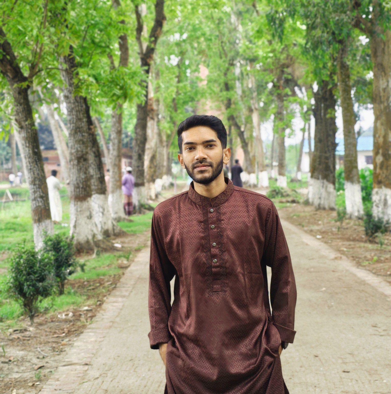 SH Riaz Hasan