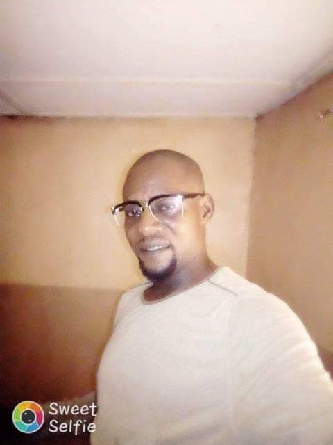 Pasuma Wonder pays tribute to the legendary Baba Alado Faronbi. 🕊️ ️ A ...