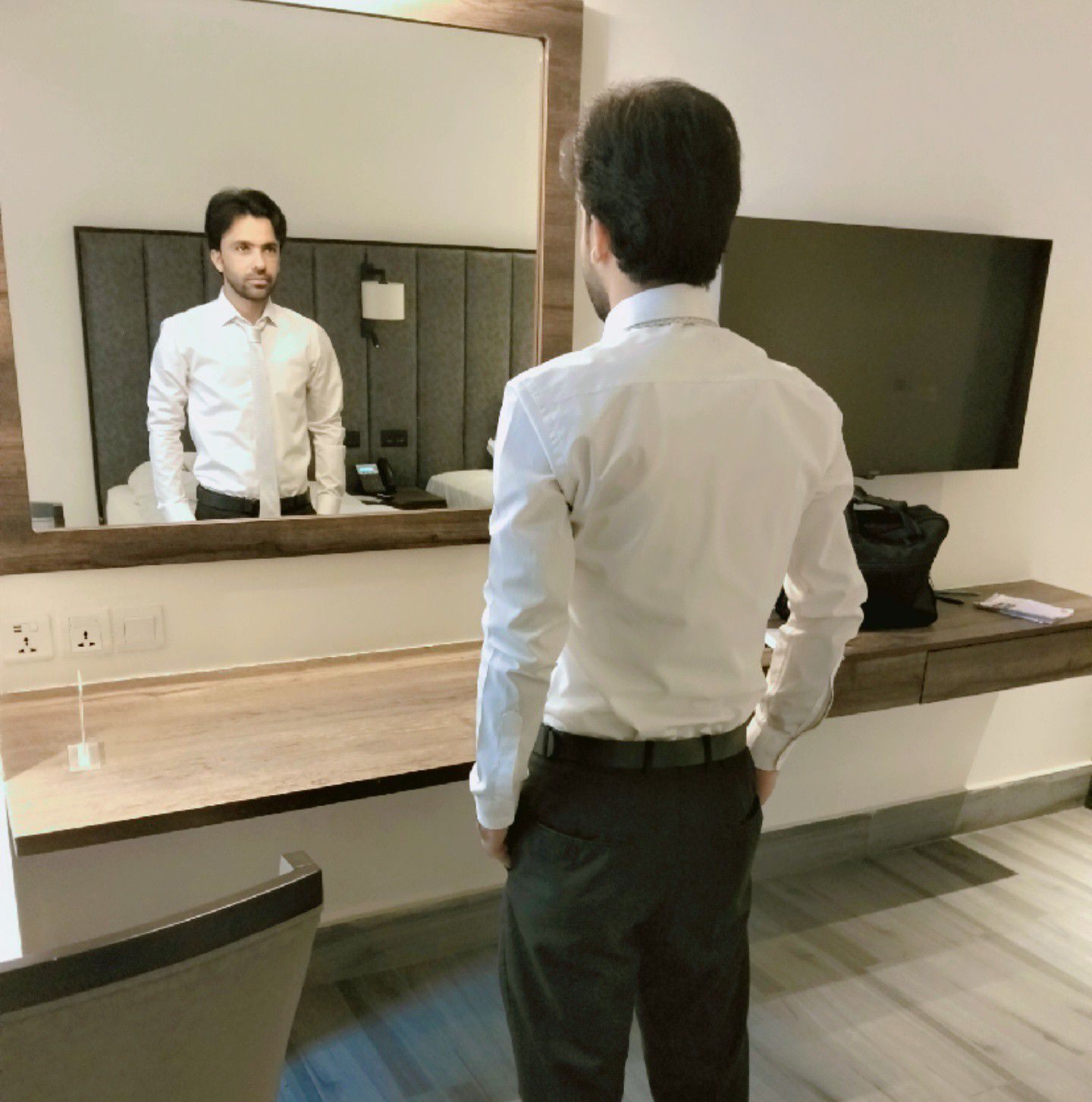 HAmza KHan DOst