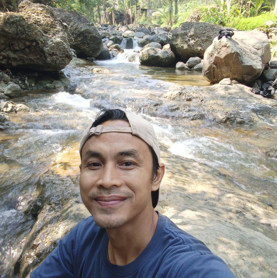 🔅 Cover video clip 🎤🎵 With AI dengan judul lagu 🎵