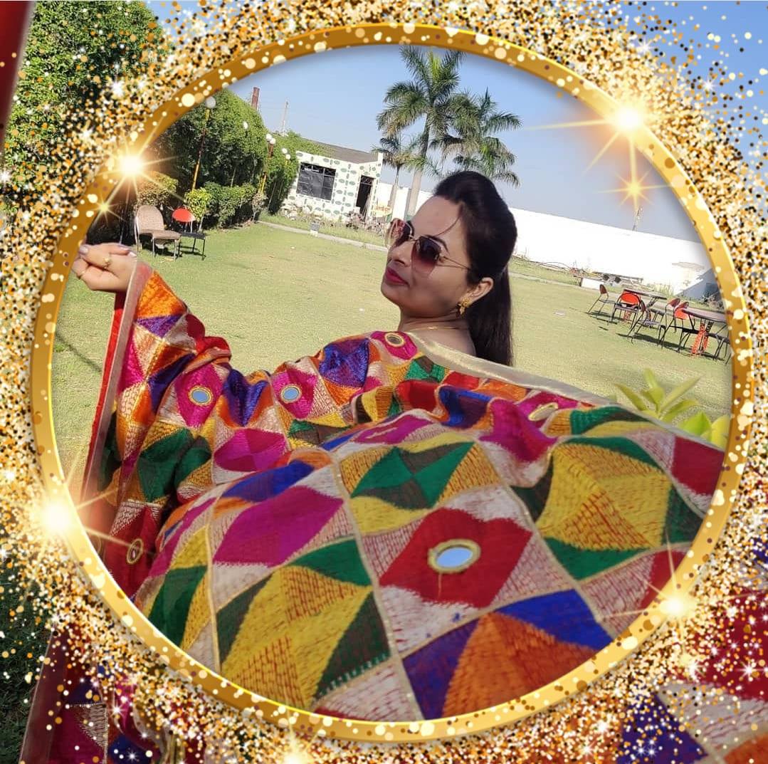 #pari_dhan87 #organazafabric #perarlhandwork #sequencework # ...