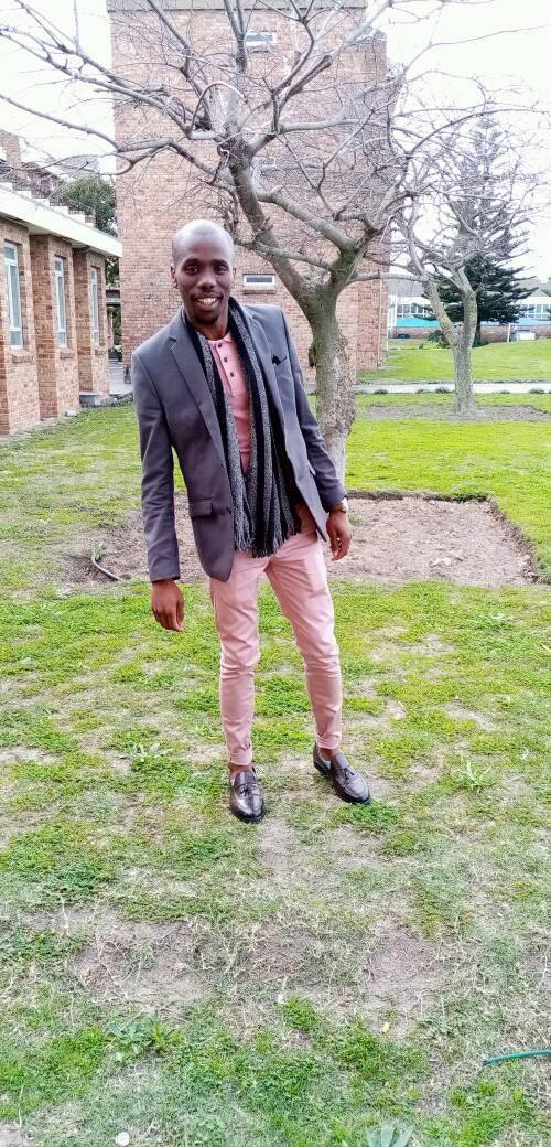 Hello please help with the Standard Bank interview questions 🤦🏽‍♀️🙏 ...