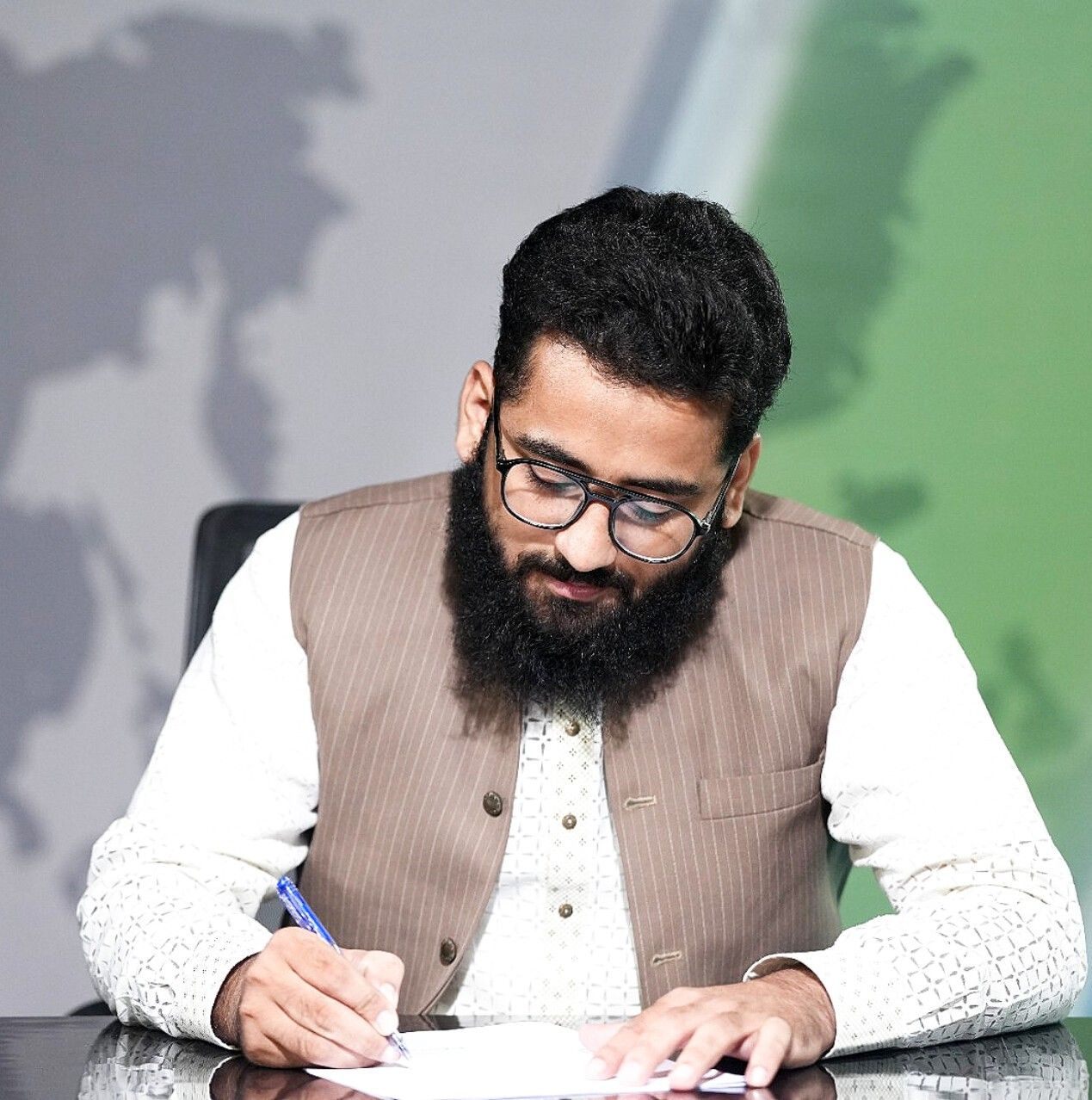 H Ismatullah CheeNa